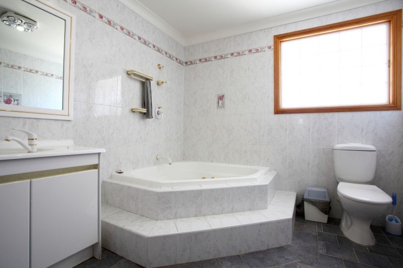 Cost of Bathtub Installation in Johnstown, CO